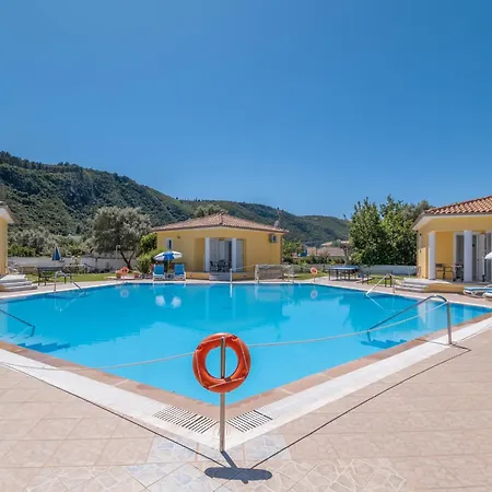 Iliachtida Studio-villas