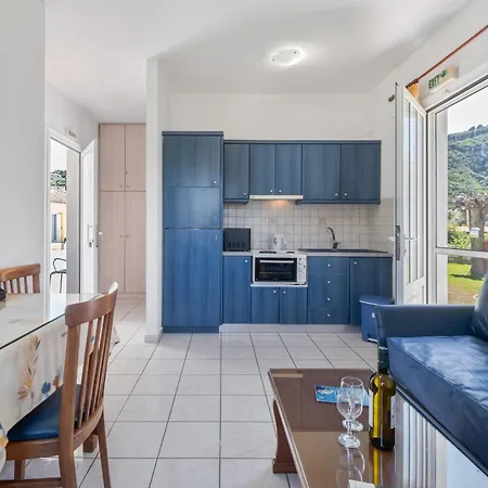 Iliachtida Studio-villas