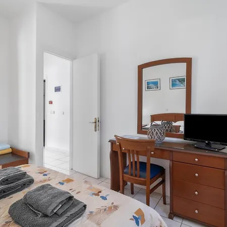 Iliachtida Studio-villas *