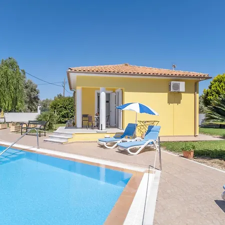 Iliachtida Studio-villas *