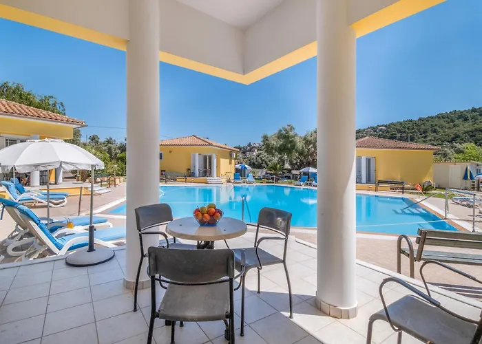 Iliachtida Studio-villas Лефкада