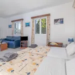 Casa de Férias Iliachtida Studio-villas
