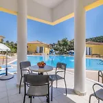 Iliachtida Studio-villas