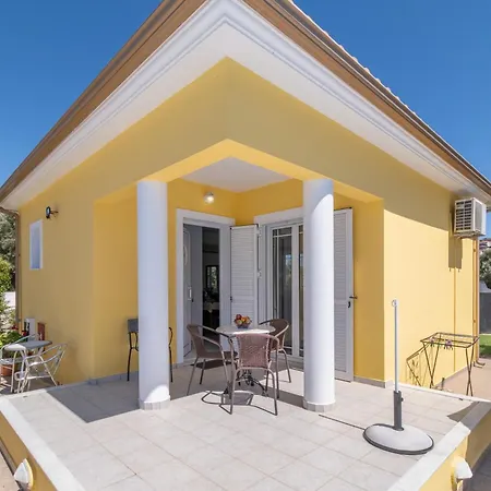 Iliachtida Studio-villas Lefkáda