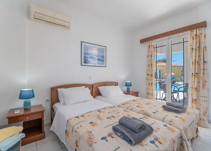 Iliachtida Studio-villas